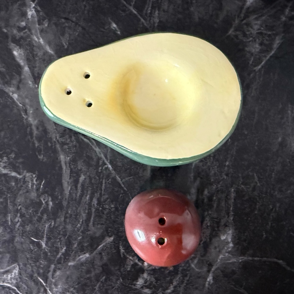 Avocado & Pit Salt and Pepper Shakers - Picture 6 of 11